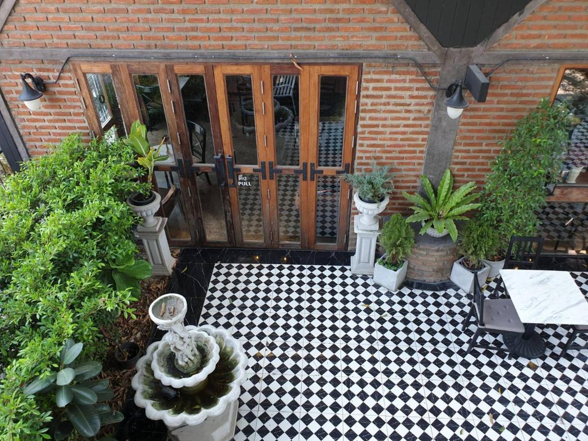 Baan Mae Khian Cafe & Boutique Hotel Phra Nakhon Si Ayutthaya Zewnętrze zdjęcie