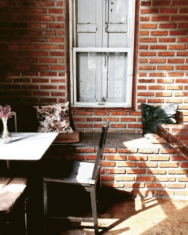Baan Mae Khian Cafe & Boutique Hotel Phra Nakhon Si Ayutthaya Zewnętrze zdjęcie